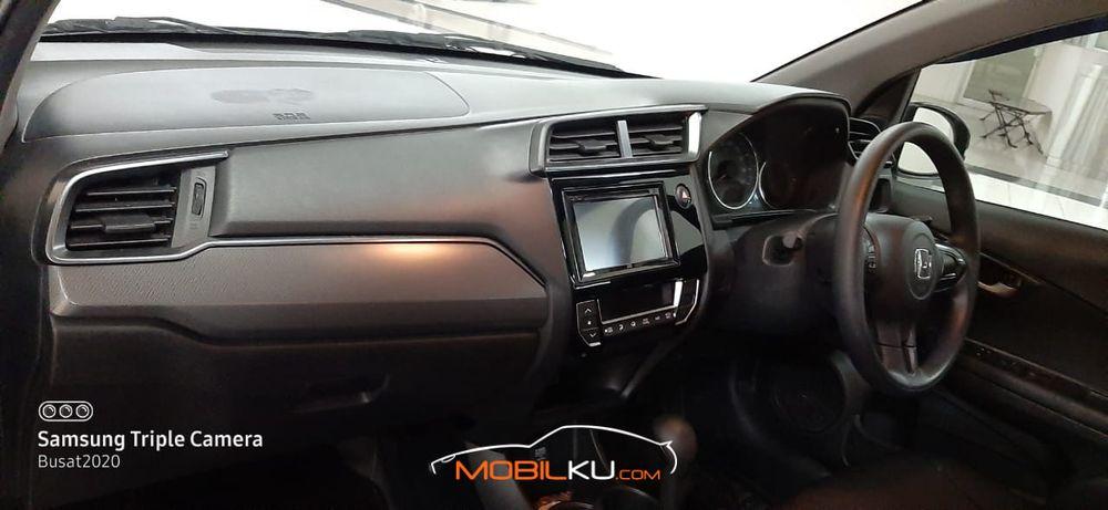 Mobil Honda Mobilio 2017