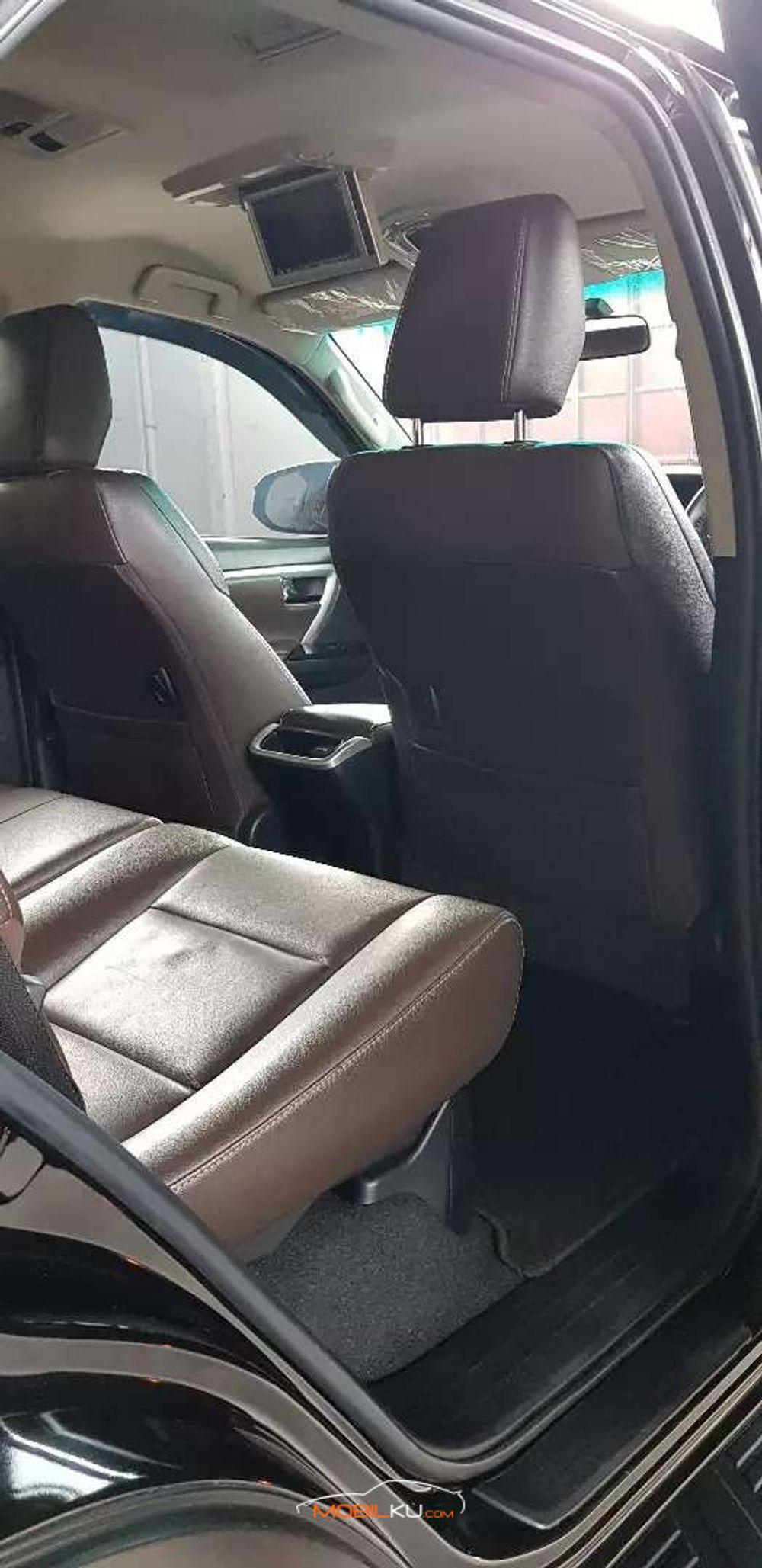 Mobil Toyota Fortuner 2018