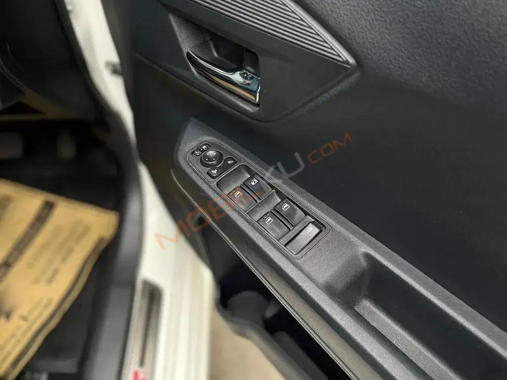 Mobil Toyota Agya 2023