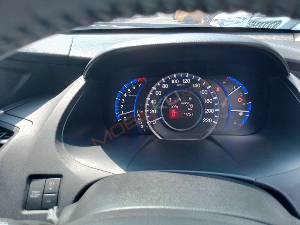 Mobil Honda Odyssey 2012