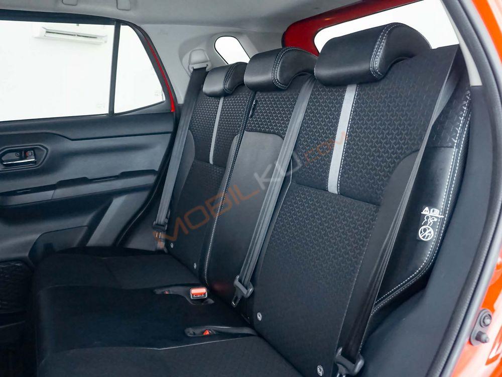 Mobil Toyota Raize 2021