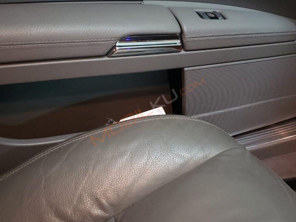 Mobil Mercedes-Benz S-Class 2007