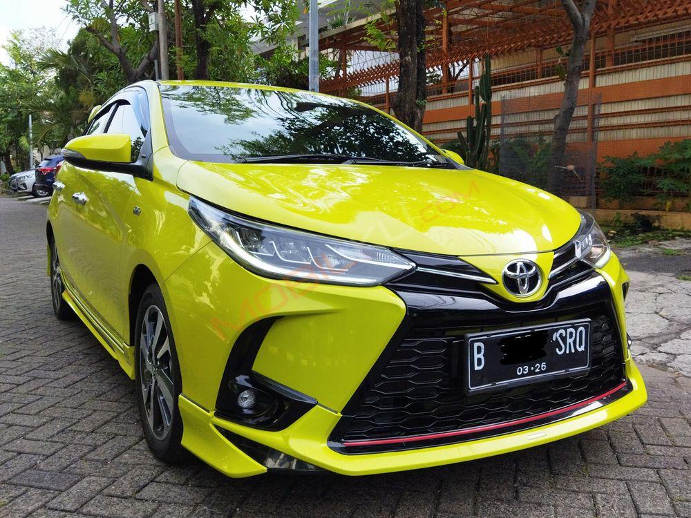 Mobil Toyota Yaris 2021