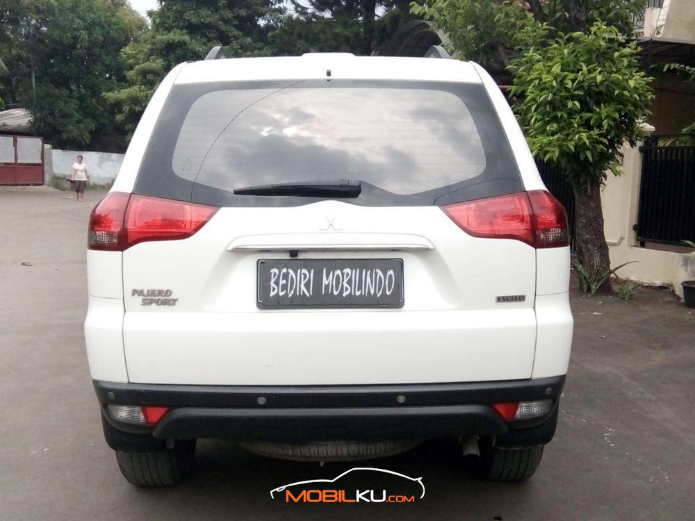 Mobil Mitsubishi Pajero Sport 2014