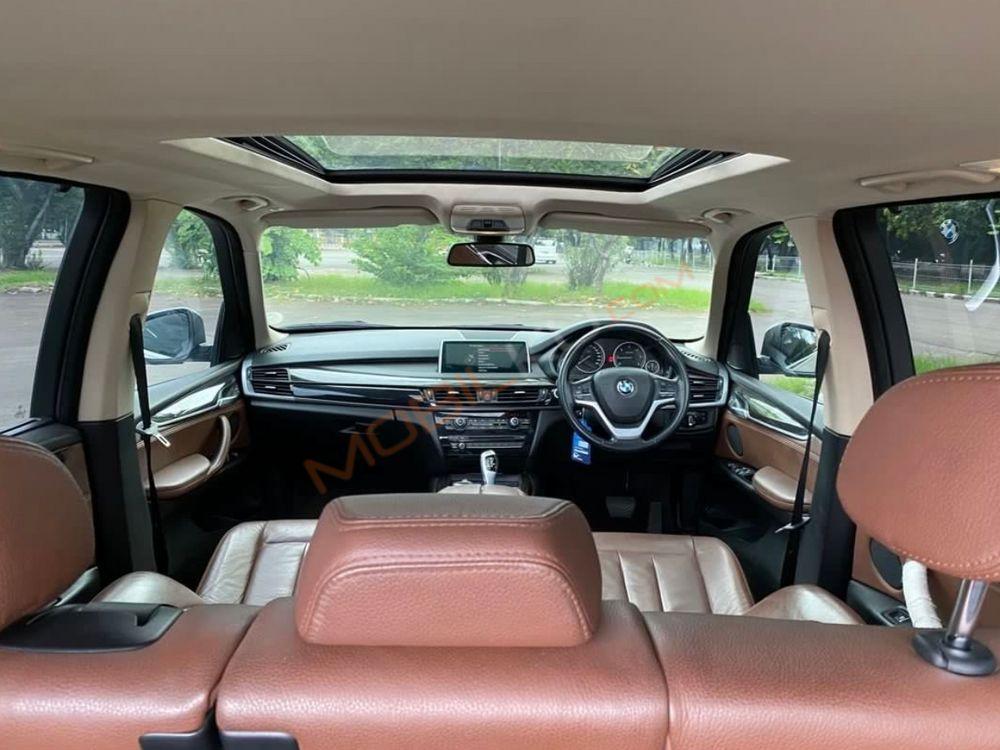 Mobil BMW X5 2016