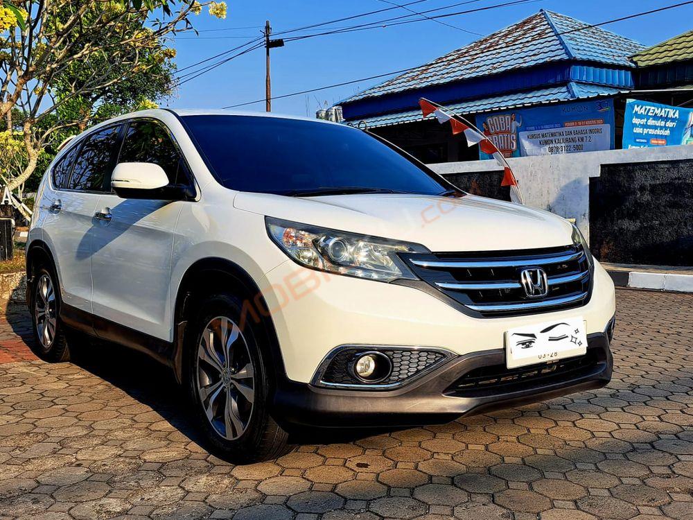 Mobil Honda CR-V 2013