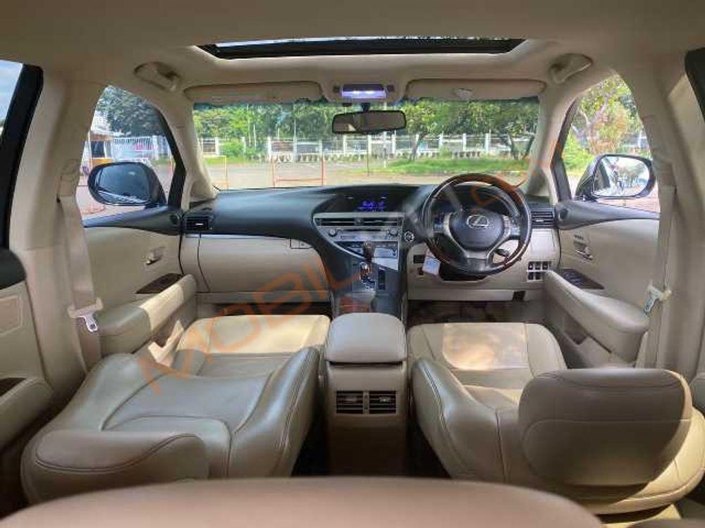 Mobil Lexus RX 2013