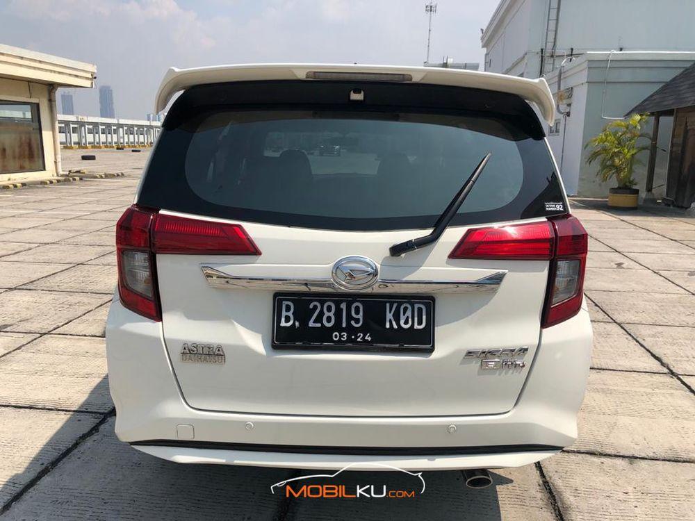 Mobil Daihatsu Sigra 2019