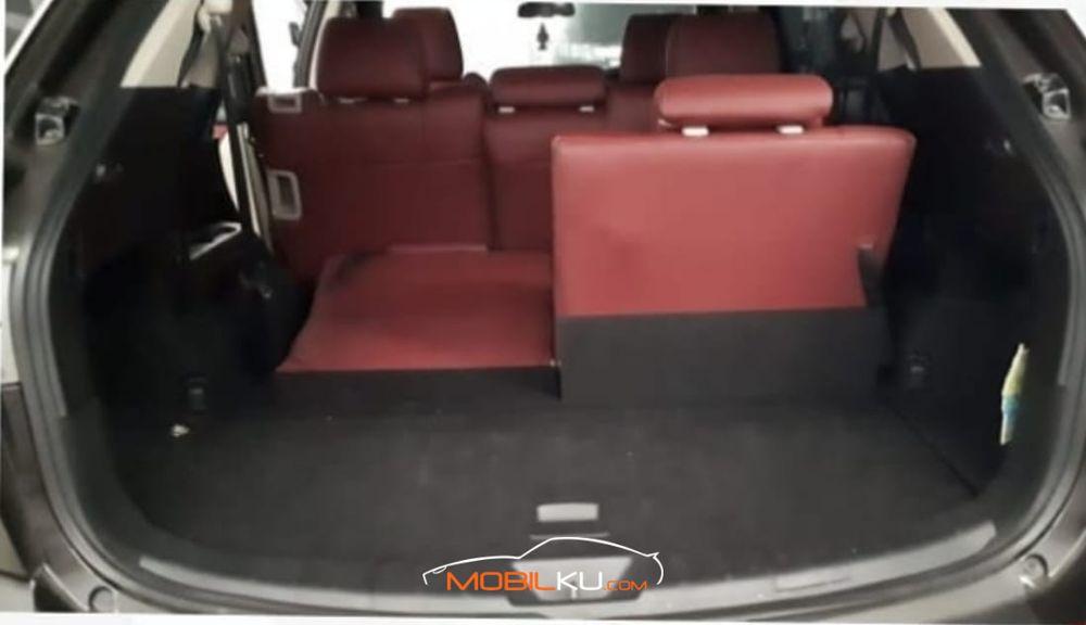 Mobil Mazda CX-9 2009