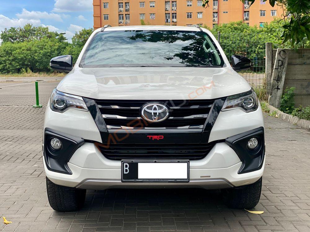 Mobil Toyota Fortuner 2019