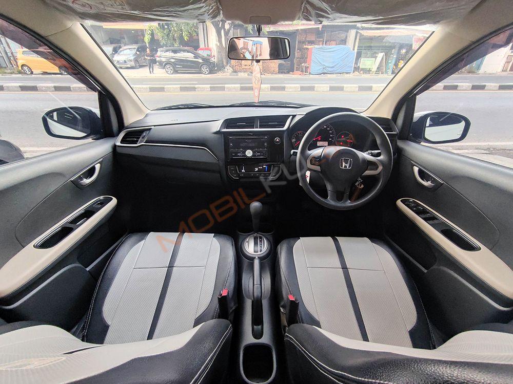 Mobil Honda Brio 2019