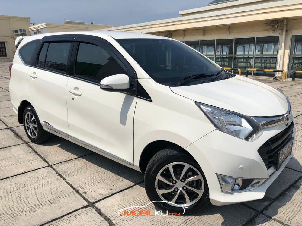 Mobil Daihatsu Sigra 2019