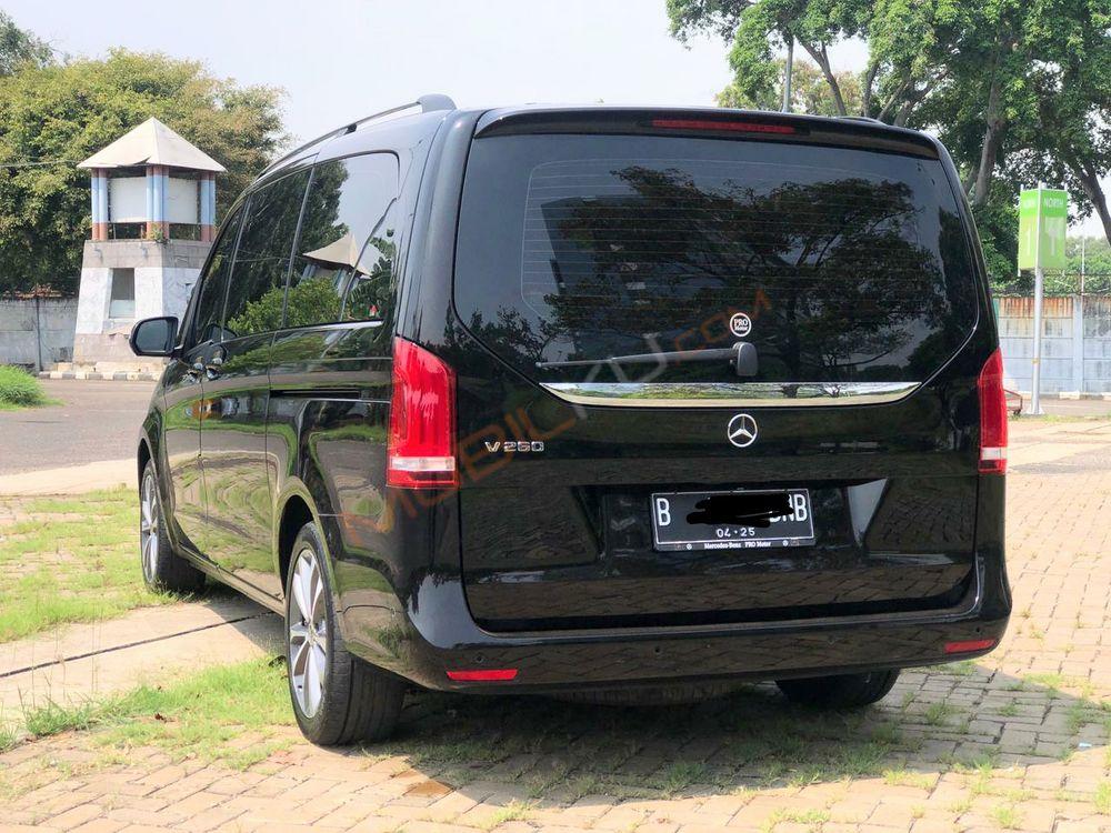 Mobil Mercedes-Benz Vito 2019