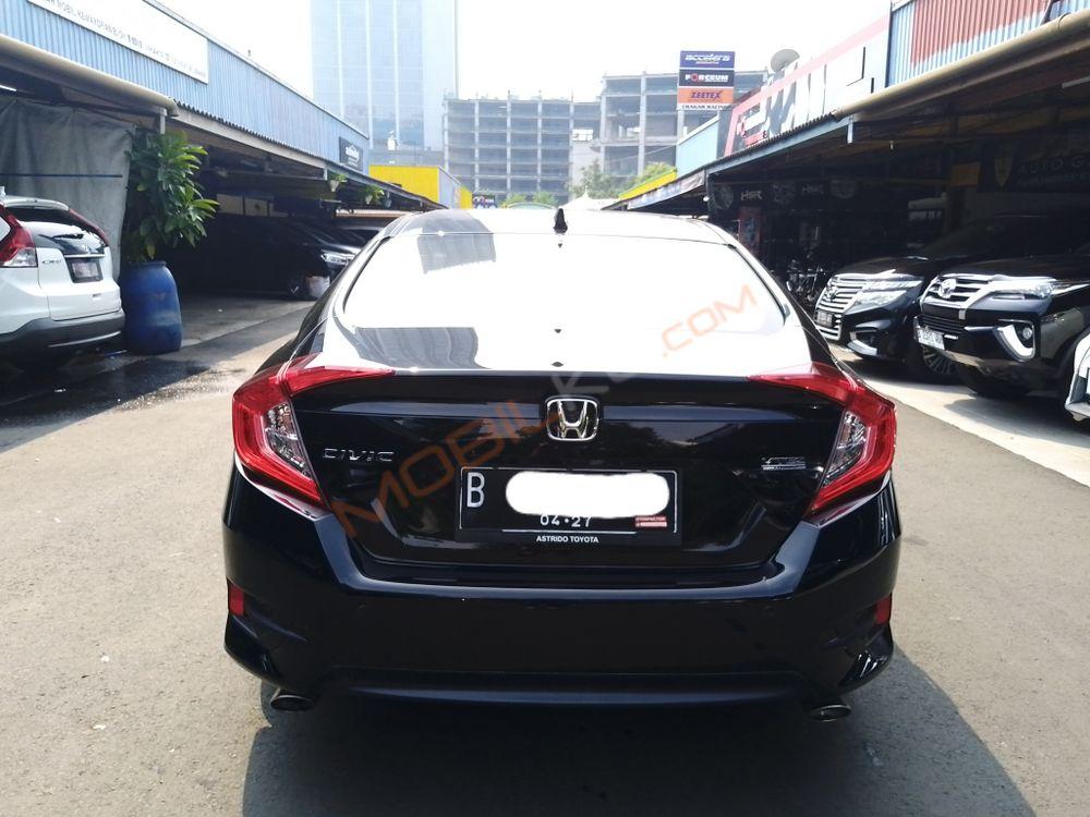 Mobil Honda Civic Sedan 2017