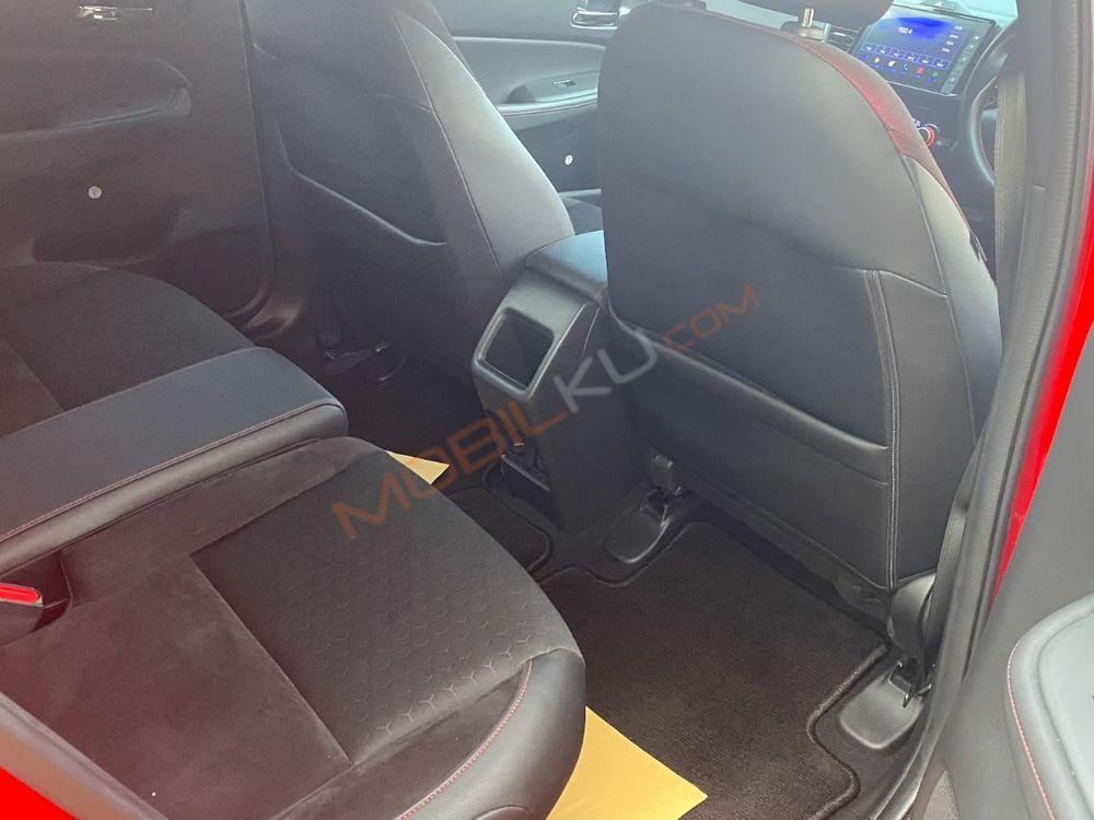 Mobil Honda Civic Hatchback 2021