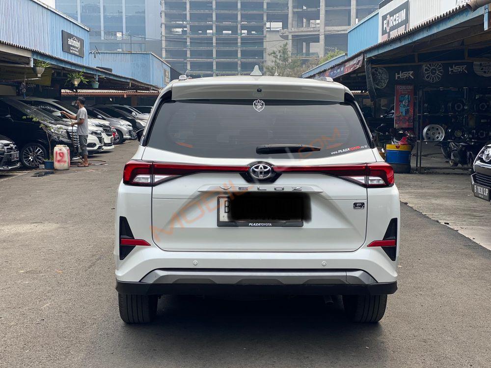 Mobil Toyota Veloz 2022