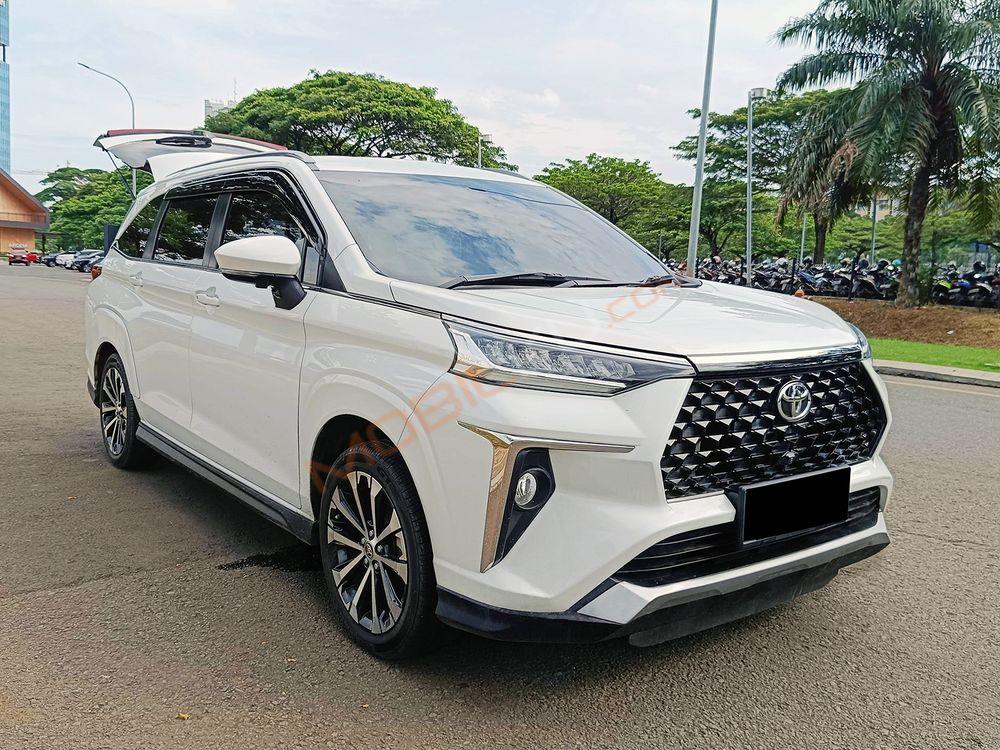 Mobil Toyota Avanza 2023