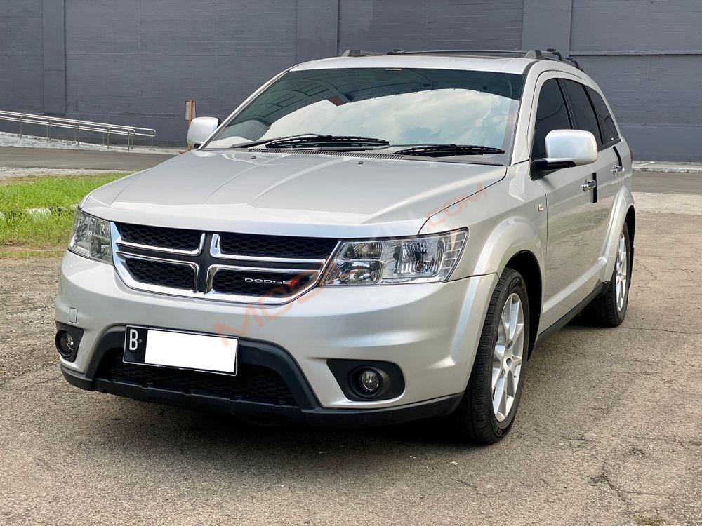 Mobil Dodge Journey 2014