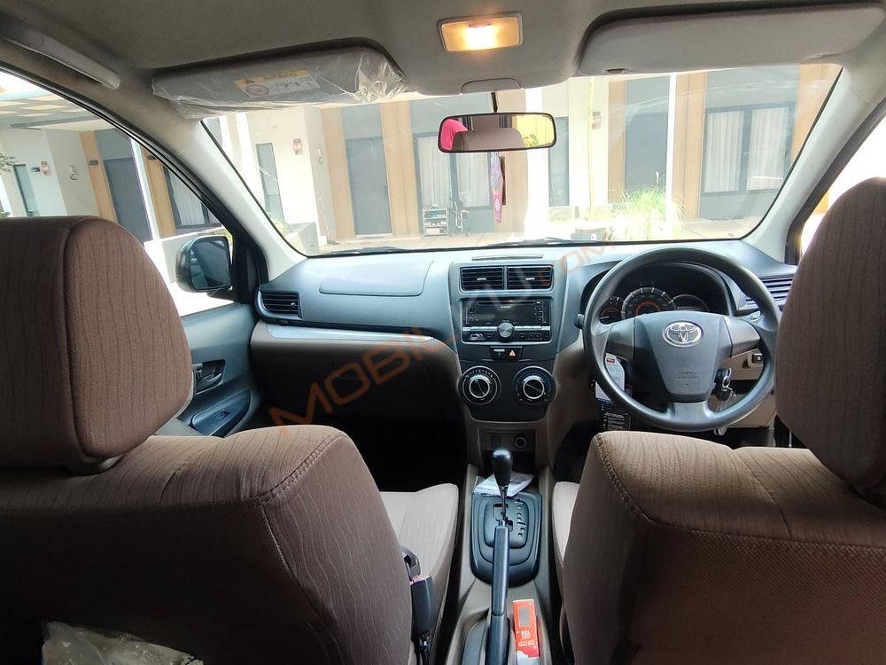 Mobil Toyota Avanza 2017