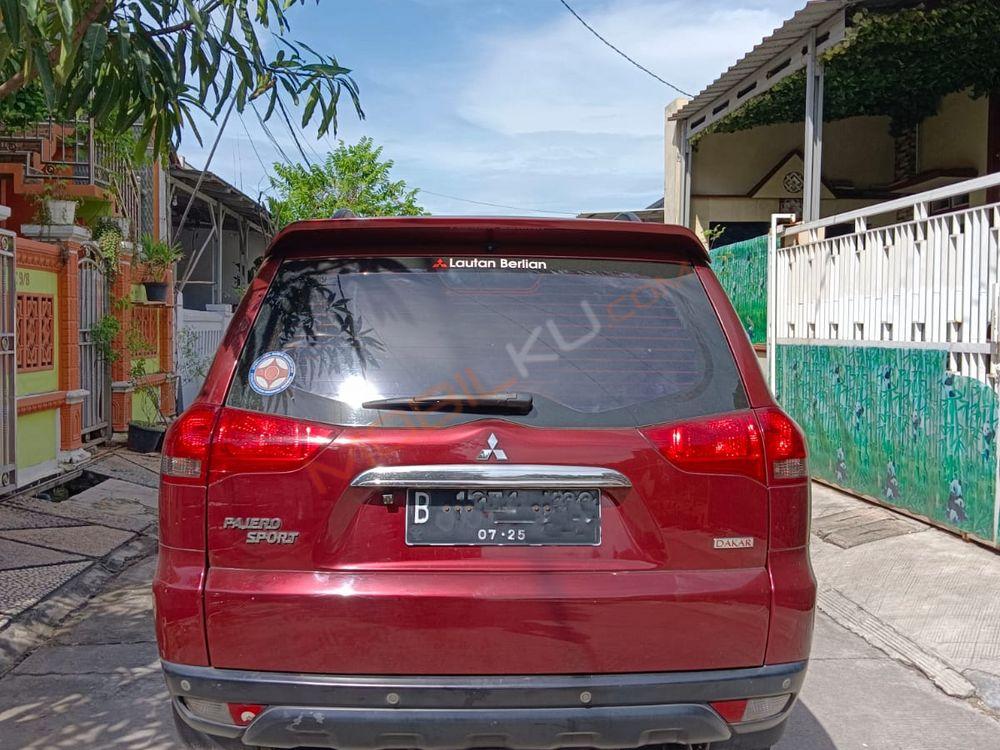 Mobil Mitsubishi Pajero Sport 2013