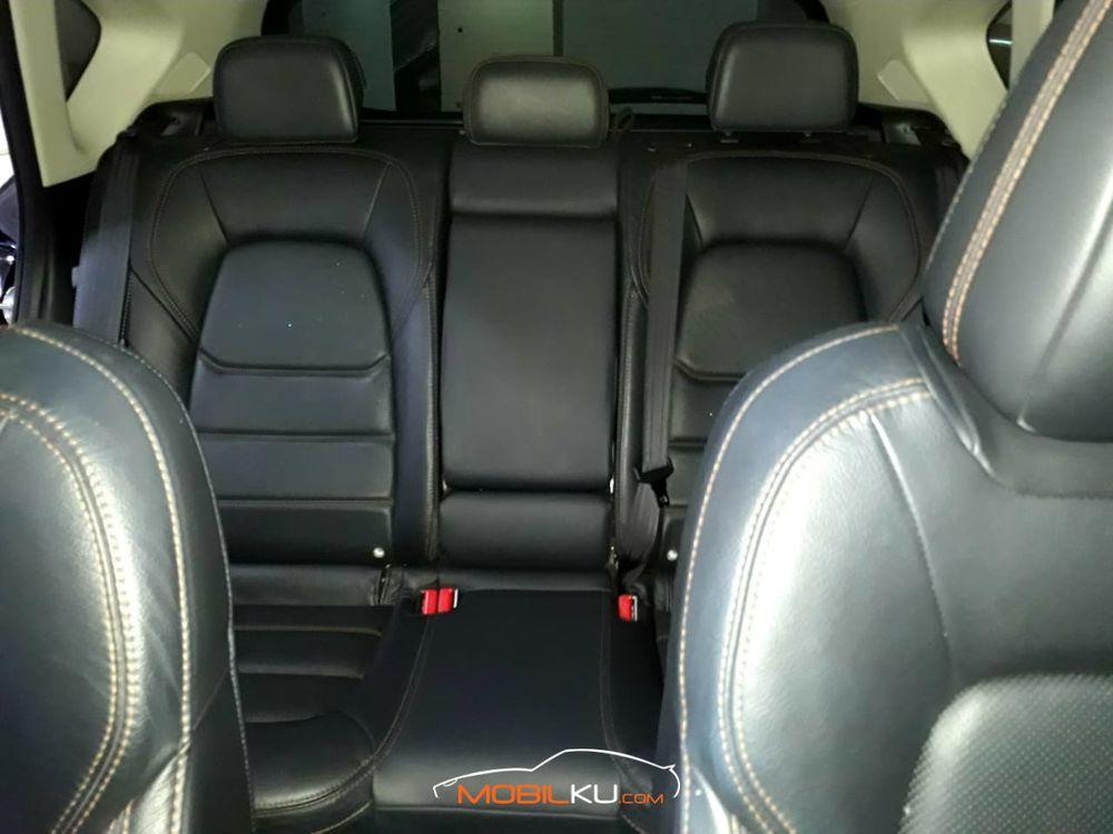 Mobil Mazda CX-5 2017