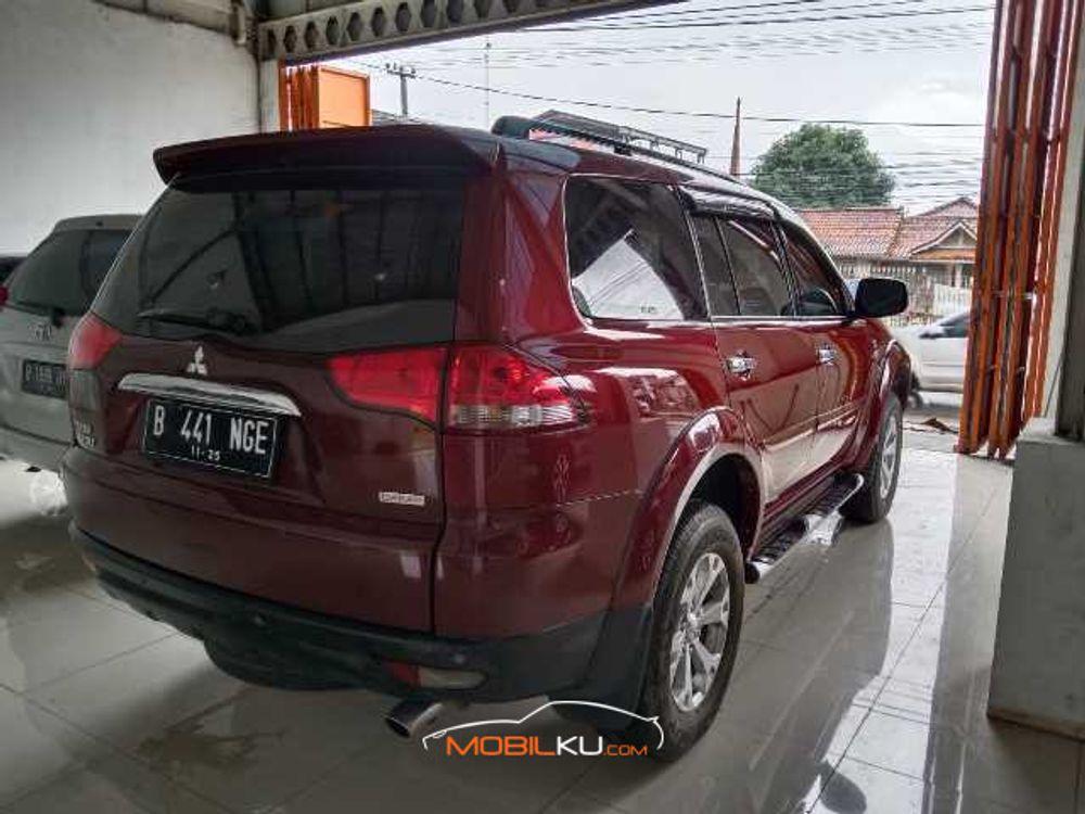 Mobil Mitsubishi Pajero Sport 2015