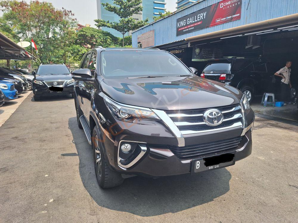 Mobil Toyota Fortuner 2016