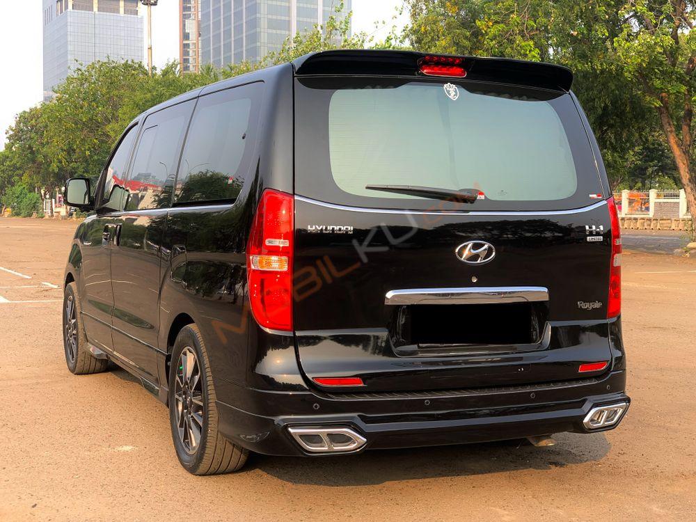 Mobil Hyundai H-1 2018