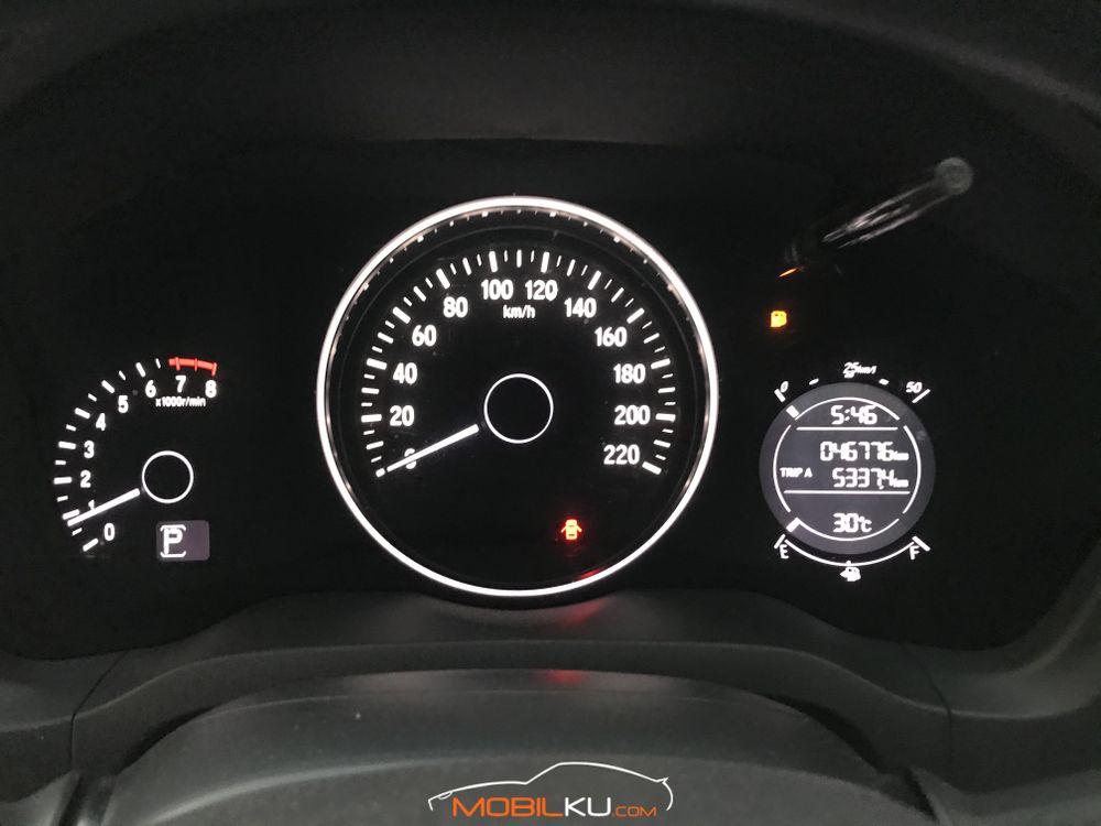 Mobil Honda HR-V 2016