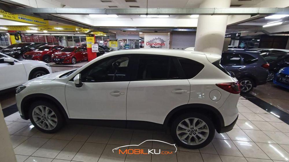 Mobil Mazda CX-5 2013