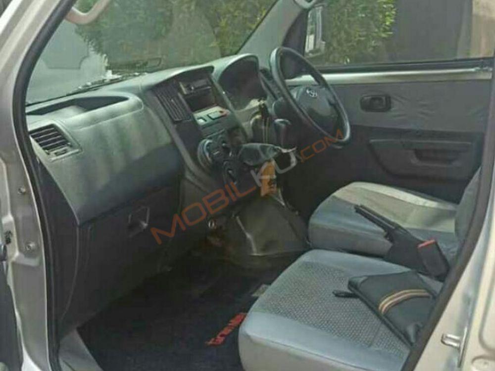 Mobil Daihatsu Gran Max 2015