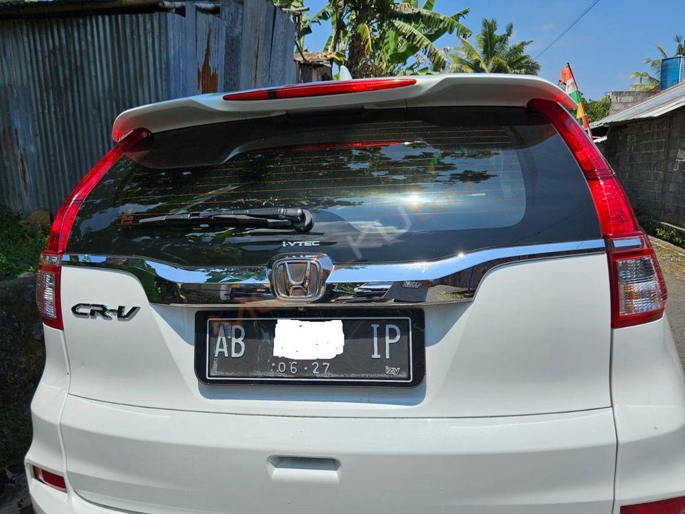 Mobil Honda CR-V 2015