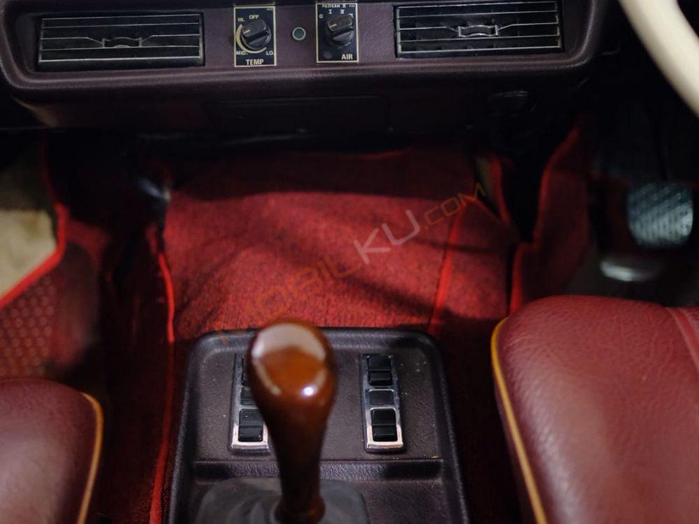 Mobil Mercedes-Benz S-Class 1995