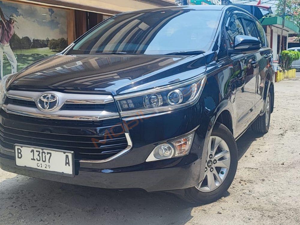 Mobil Toyota Kijang Innova 2019