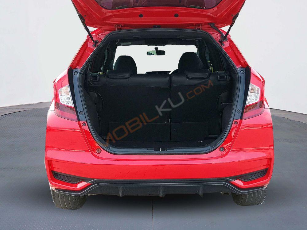 Mobil Honda Jazz 2019