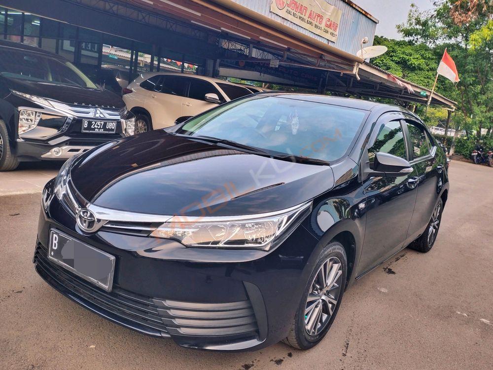 Mobil Toyota Corolla 2018