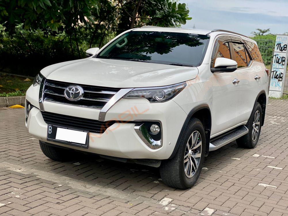 Mobil Toyota Fortuner 2017