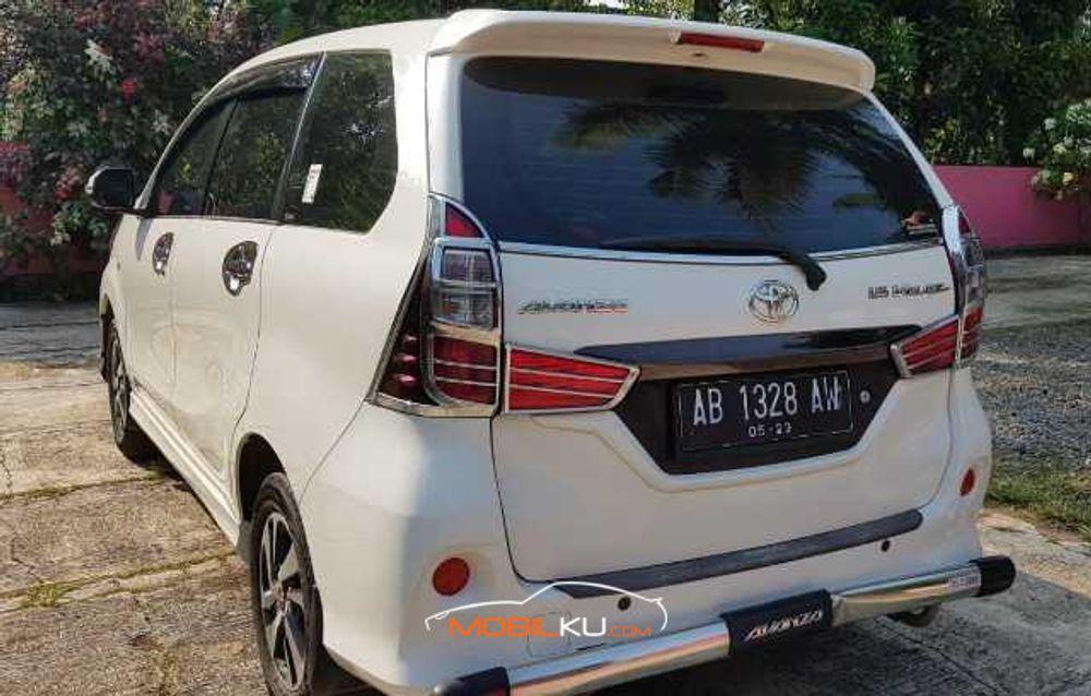 Mobil Toyota Avanza 2018