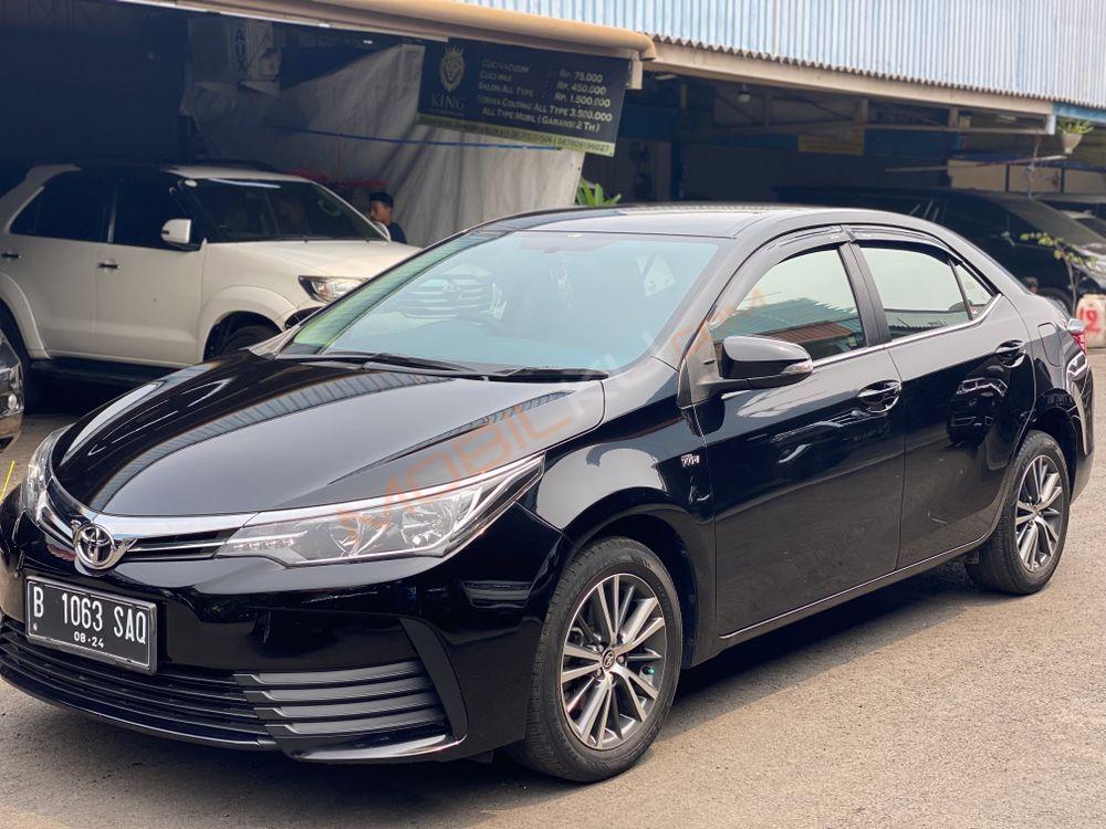 Mobil Toyota Corolla 2018