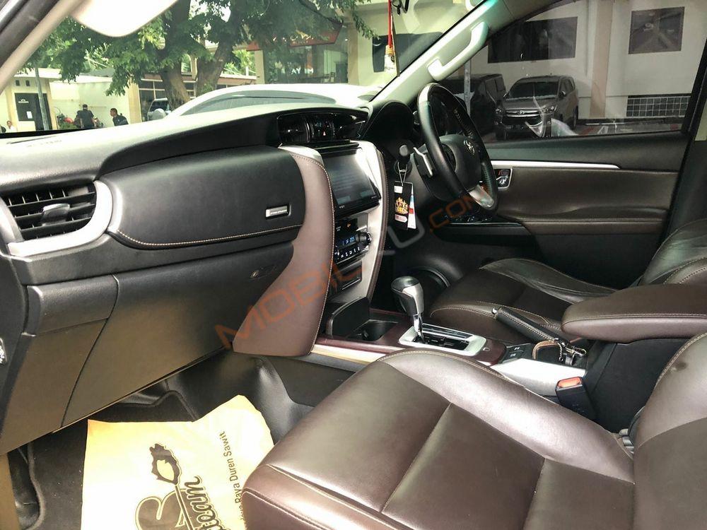 Mobil Toyota Fortuner 2017