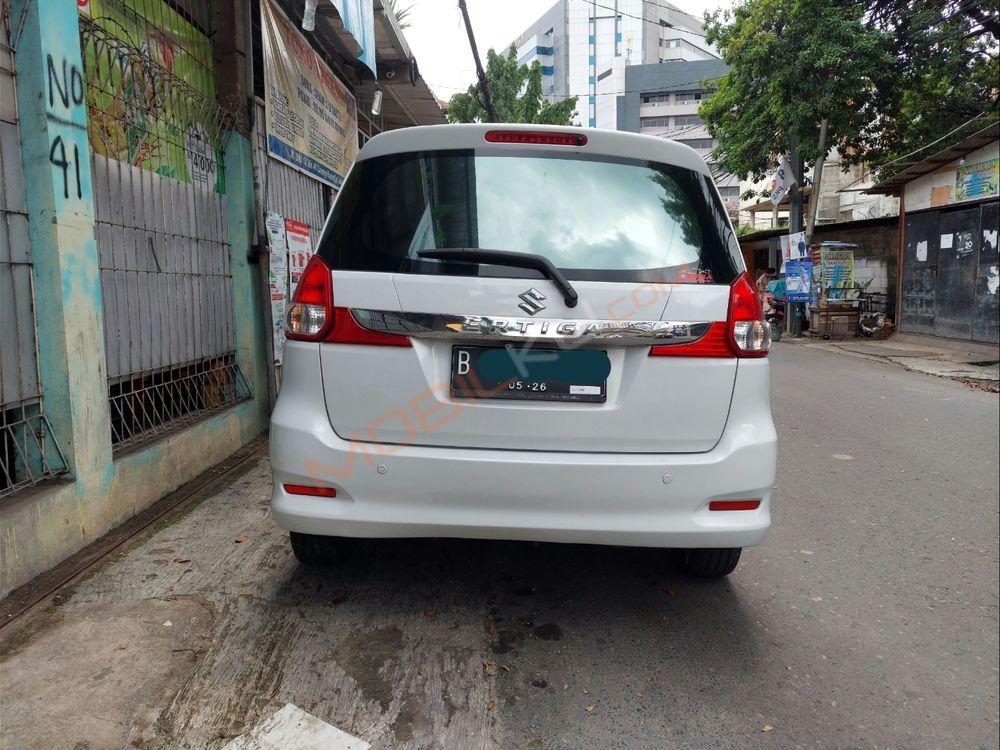 Mobil Suzuki Ertiga 2016