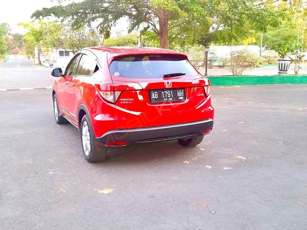 Mobil Honda HR-V 2015