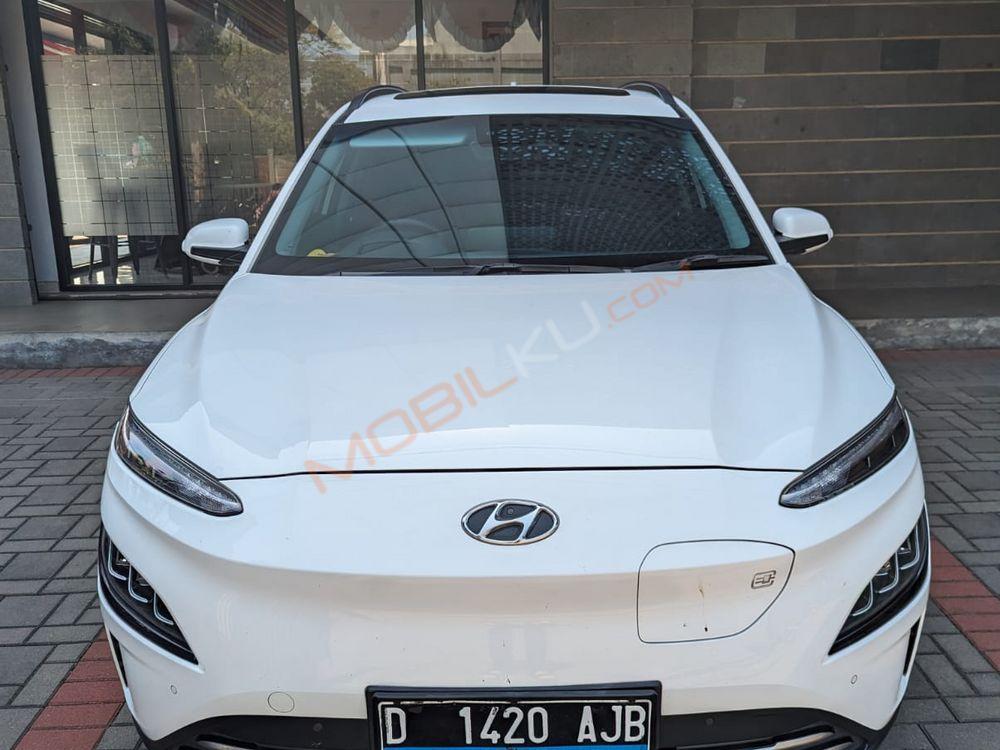 Mobil Hyundai Kona Electric 2021