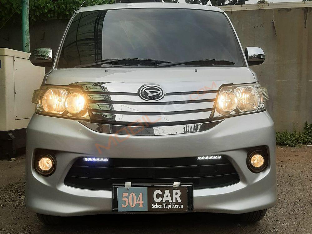 Mobil Daihatsu Luxio 2016