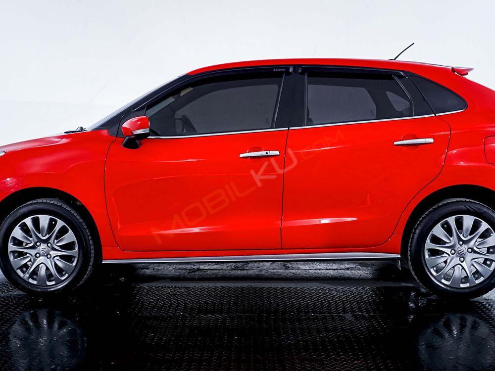Mobil Suzuki Baleno 2018