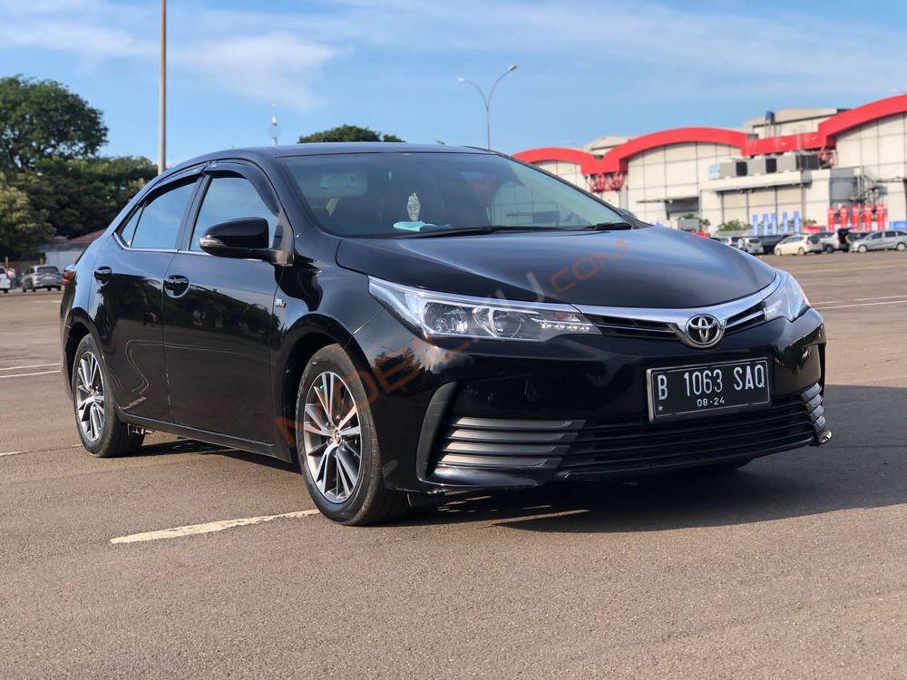 Mobil Toyota Corolla 2018