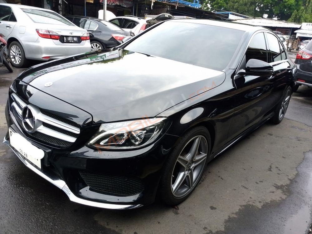 Mobil Mercedes-Benz C-Class 2018