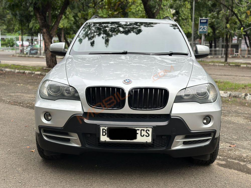 Mobil BMW X5 2008