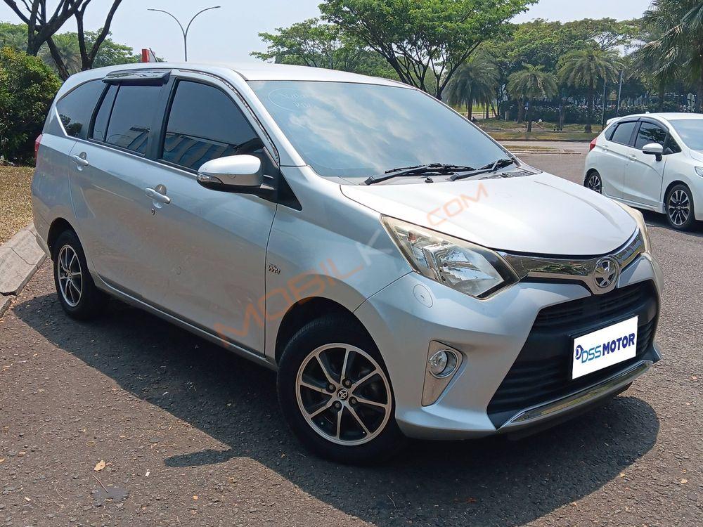 Mobil Toyota Calya 2016