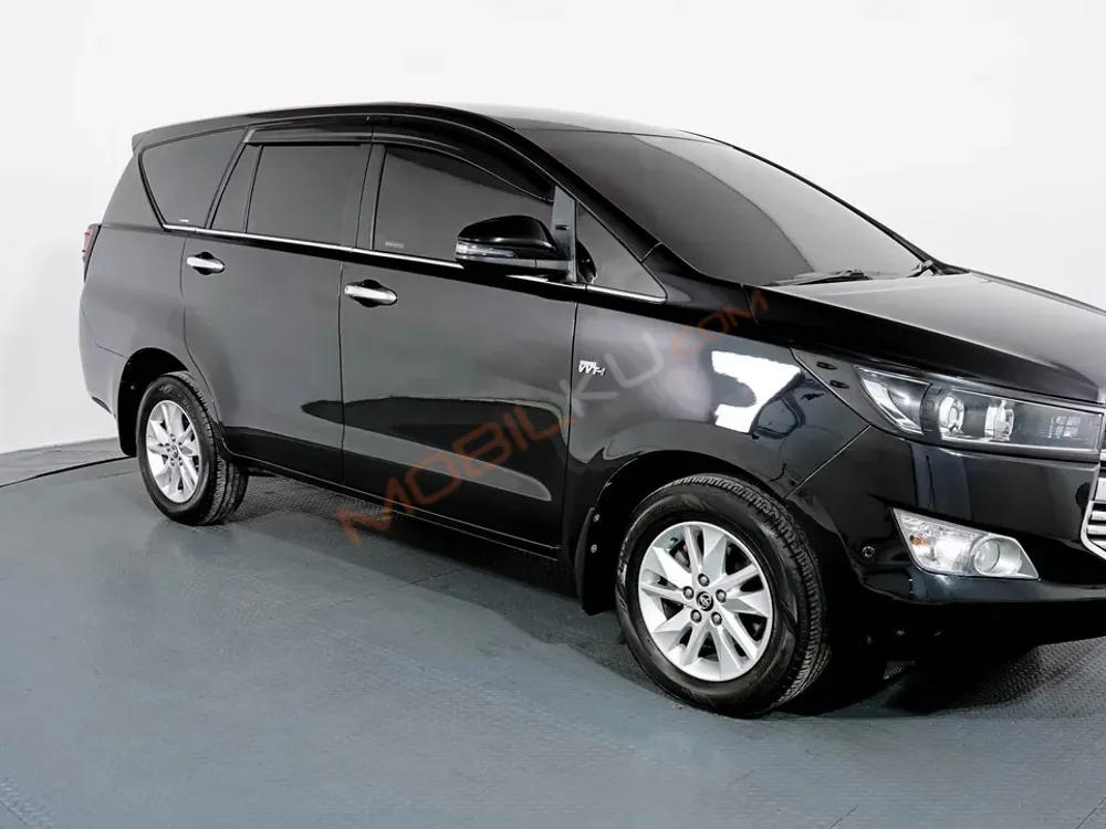 Mobil Toyota Kijang Innova 2019